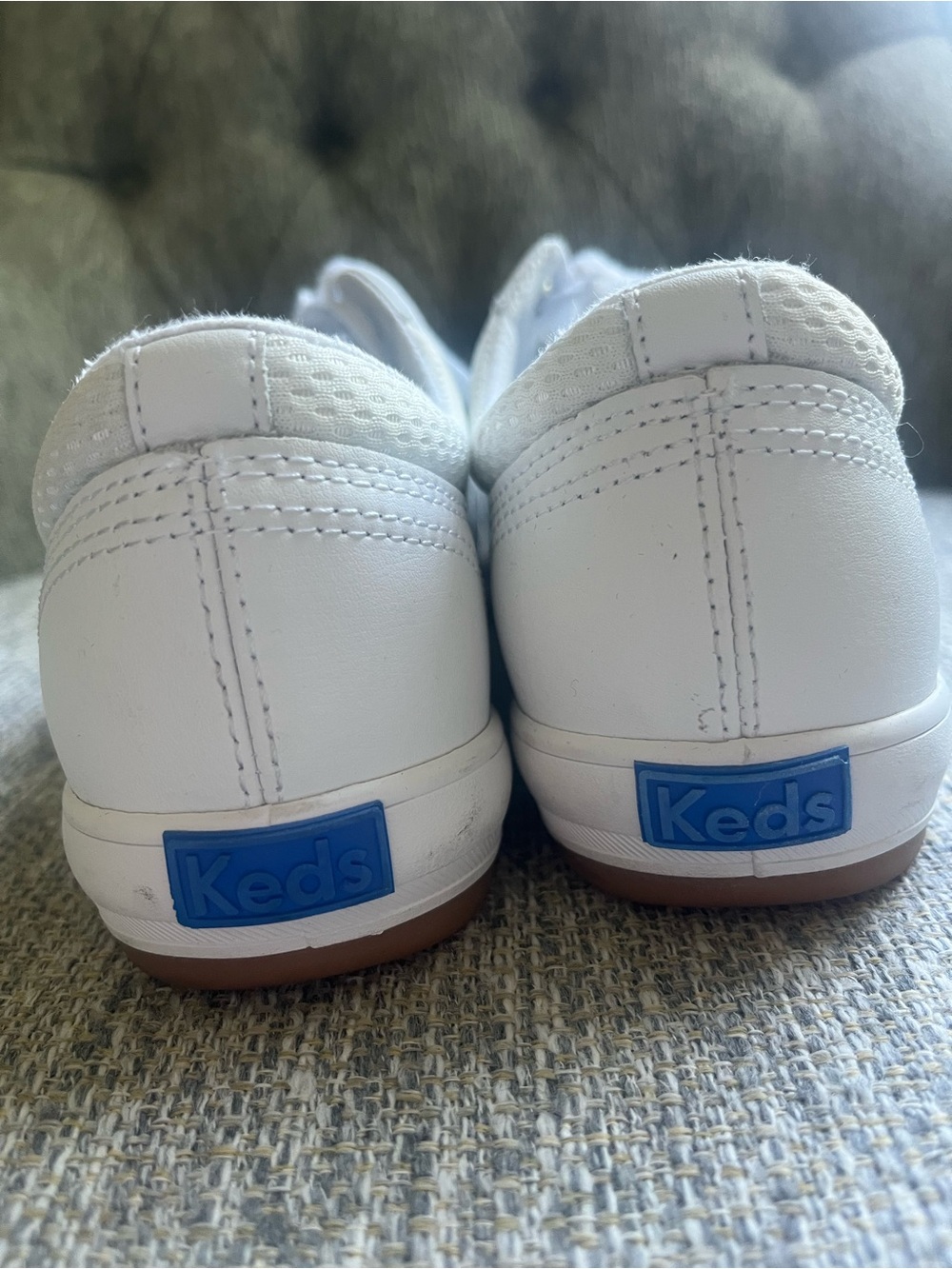 KEDS - woman’s Keds low top leather sneakers- size 8 - Picture 7 of 8